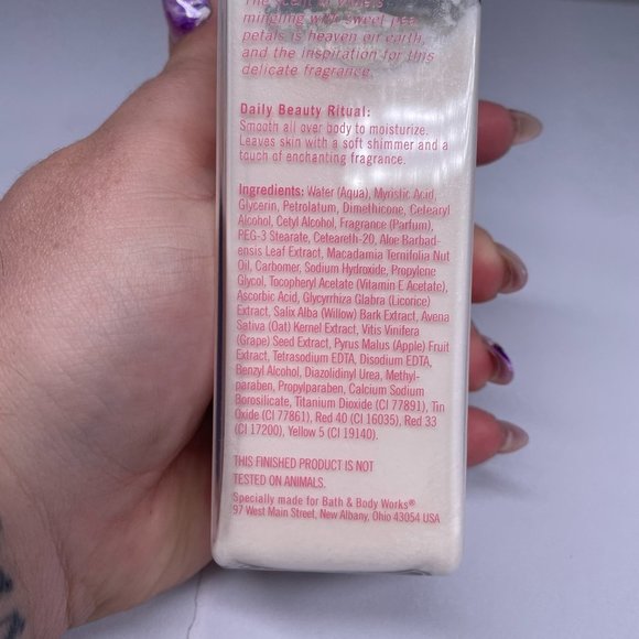 Bath & Body Works Sweet Pea Shimmer Lotion 6.7 oz Shea Rare Discontinued Retired - Picture 6 of 6